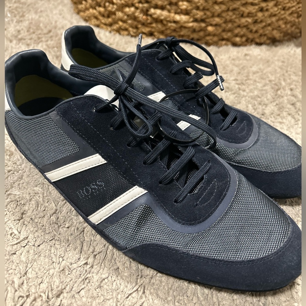 Hugo Boss Lighter Lowp Flash2 sneakers in navy.